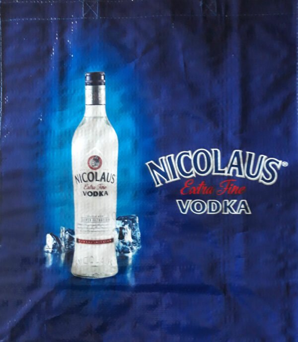 Nicolaus Vodka 0,5 38% + bevásárlótáska - Image 2