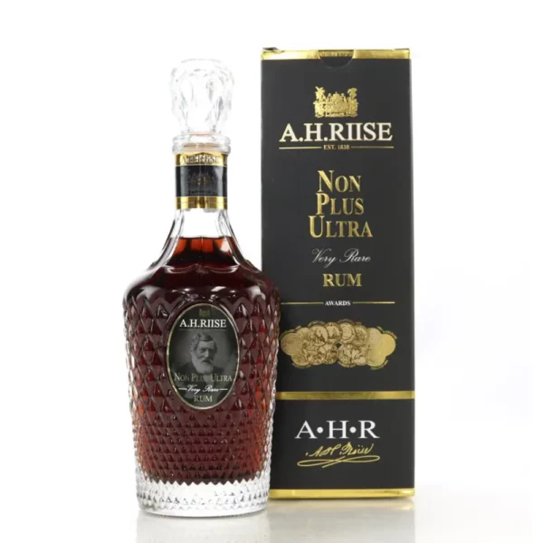 A.H.Riise Non Plus Ultra Very Rare rum 0,7 pdd 42%