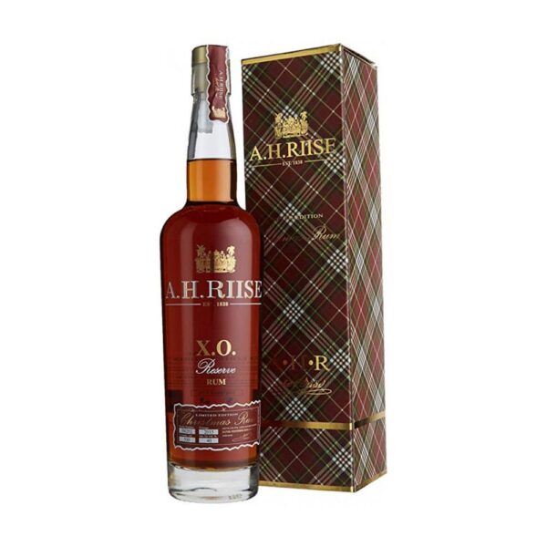 A.H.Riise XO Reserve Limited Christmas Edition 0,7 pdd 40%